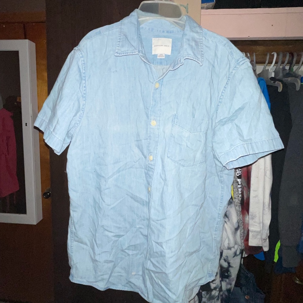American Eagle jean shirt short sleeve Size: Large
